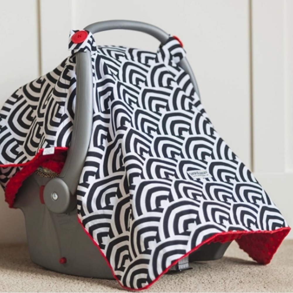 New without tags Canopy Couture Carseat Cover - Solomon